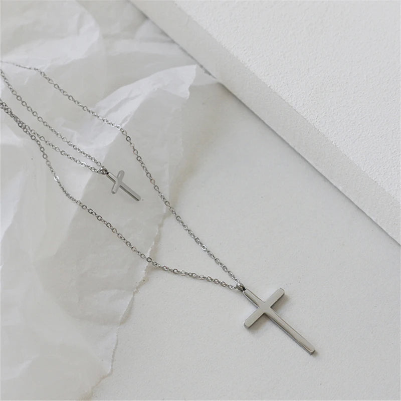 klassische Kette (Set) mit Kreuz