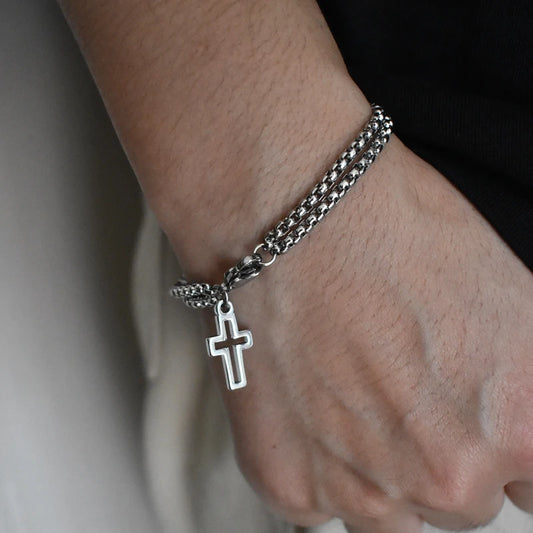 doppelreihiges Armband mit kleinem Kreuz