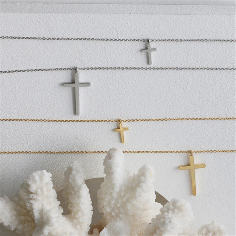klassische Kette (Set) mit Kreuz