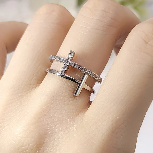 Ring mit Doppelkreuz
